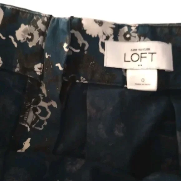 Ann Taylor LOFT Navy Blue Floral Skirt sz 0 Juniors/Womens - Picture 6 of 6